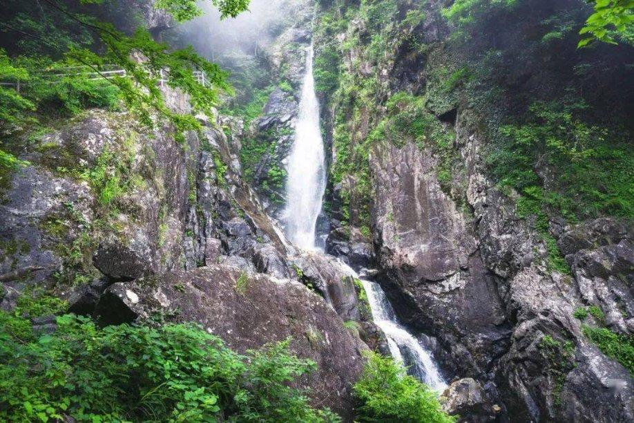 西双版纳共青团开展青春集结号暨“我和戍边民警走边关”青年实践活动
